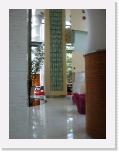 DSCN0016 * Another lobby pic. * 1920 x 2560 * (932KB)