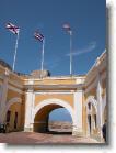 DSCN0039 * Courtyard in El Morro. * 1920 x 2560 * (944KB)